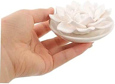 diffuseur d'arômes en céramique lotus sublimer vos huiles essentielles au bureau, blanc