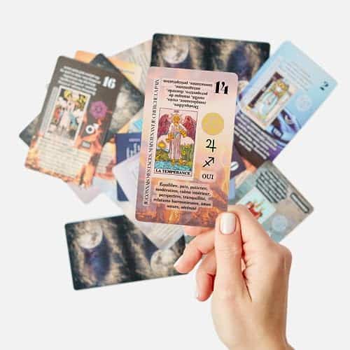 tarot débutant jeu witchy cauldron avec guide et mots clés en français
